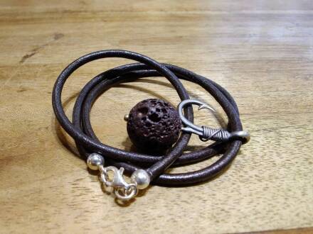 Carp World Halskette Boilie-Haken Design Lavastein