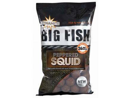 Dynamite Baits PEPPERED SQUID 1KG 26MM
