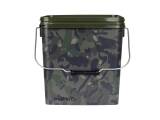 Trakker 13 Ltr Camo Square Container inc tray